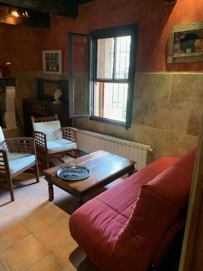 La Maison Sur La Place Aigues-Mortes Exterior foto